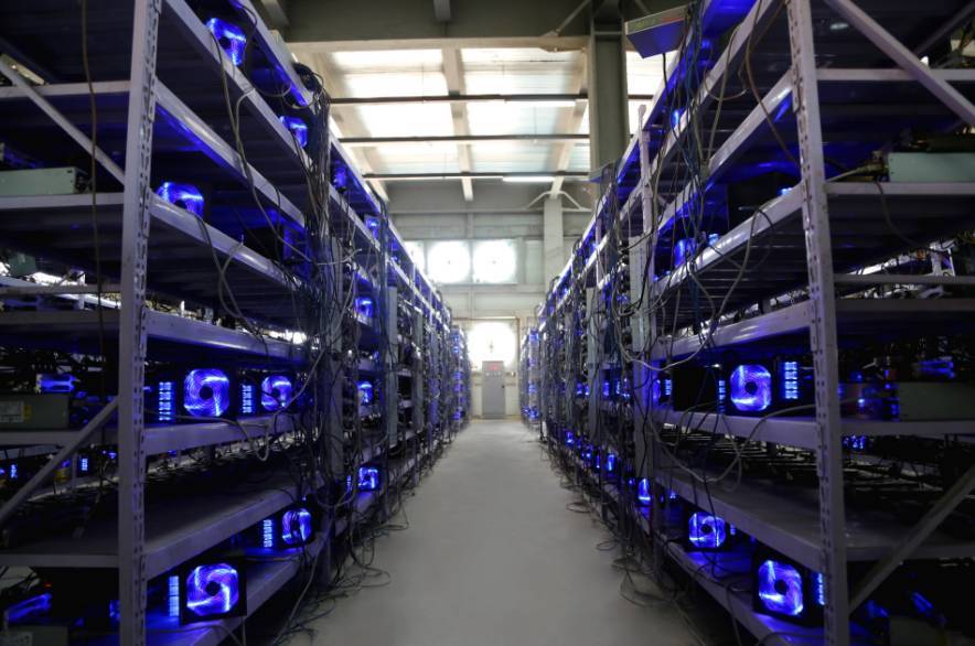 比特币挖矿场图片(比特币挖矿场图片高清)