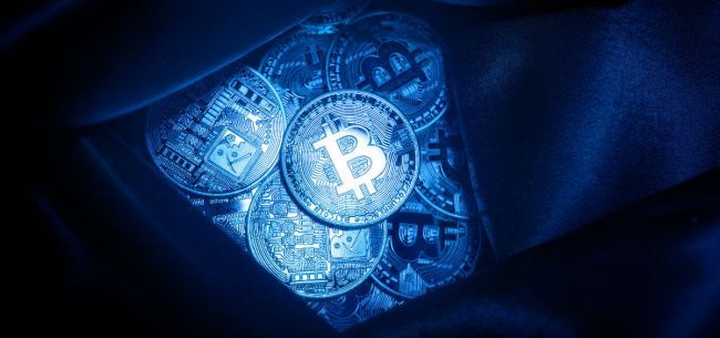 挖比特币显示正在启动(比特币挖出来在哪里显示)